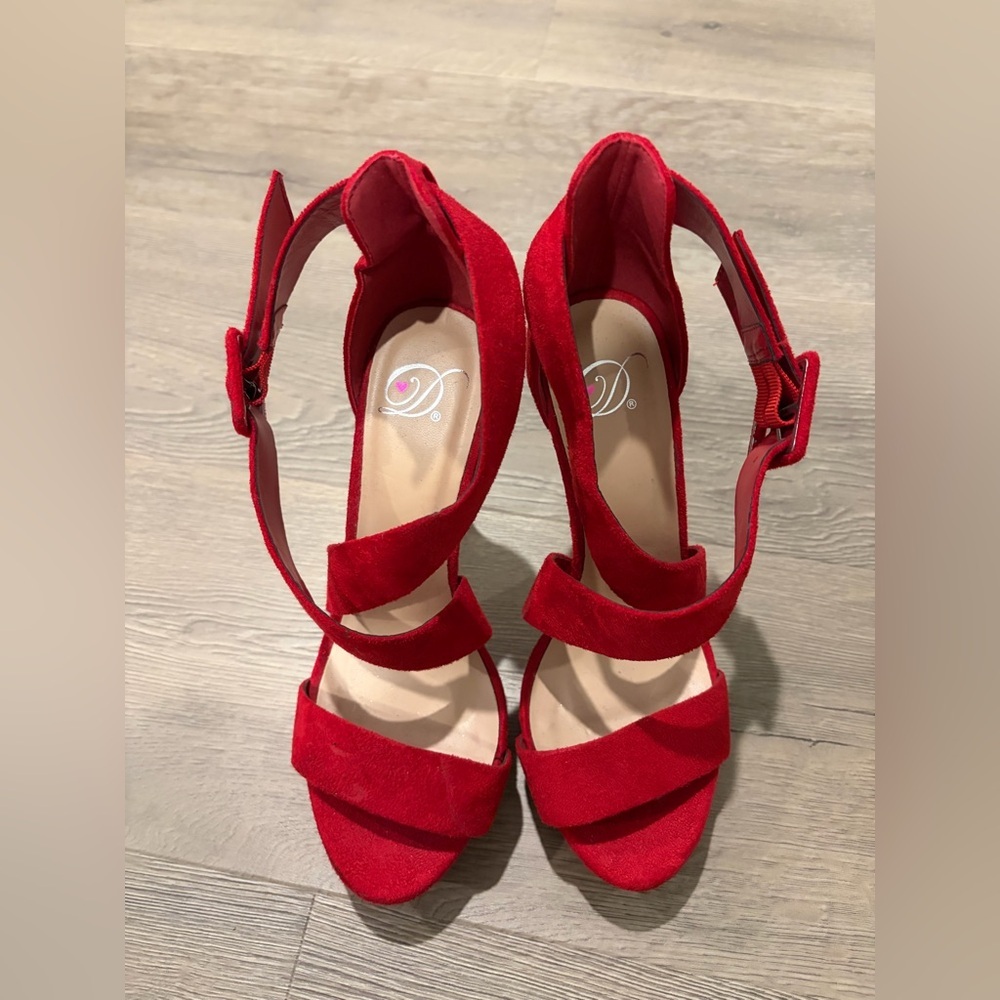 Elegant Red Strappy High Heel Sandals - Picture 2 of 6